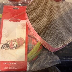Wondershop Plaid Heart Cat Scratcher